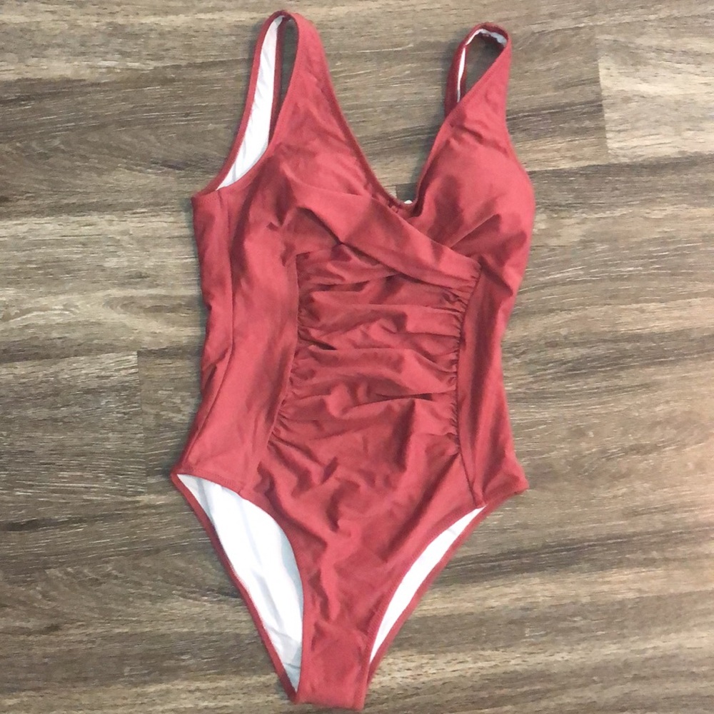 Cupshe Shirred One-Piece Swimsuit - Dusty Rose - Picture 5 of 7